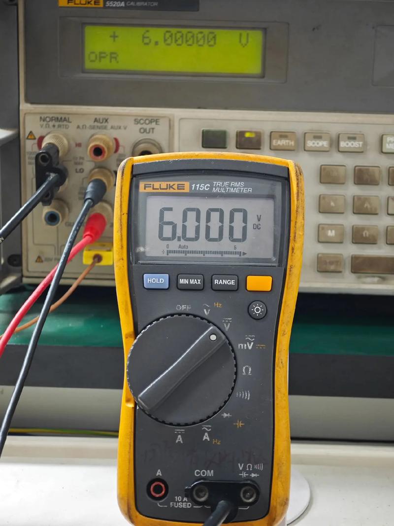 Fluke 115C萬用表維修校準全指南 從故障排查到精準恢復(fù)